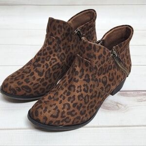 American Rag Abby Leopard Ankle Booties Size 6.5 - New In Box